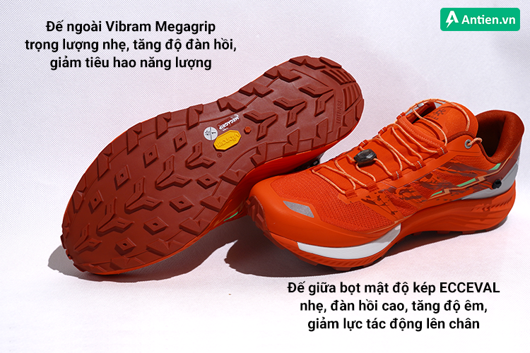 Đế giày Kailas Fuga Pro 4 với chất liệu cùng thiết kế gai tăng khả năng bảo vệ bàn chân