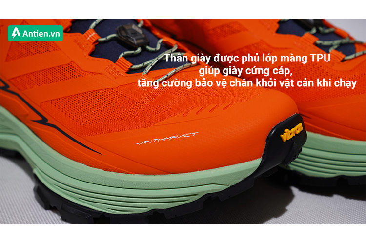 Thân giày Kailas Fuga EX 3 được gia cố bằng lớp TPU tăng khả năng chống chịu