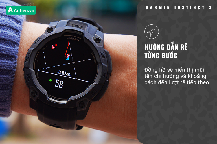 Đồng hồ Instinct 3 sẽ chỉ dẫn từng ngã rẽ cho bạn thông qua mũi tên chỉ hướng