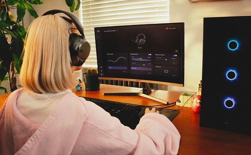 Tai nghe JBL Quantum 250 sở hữu thiết kế hiện đại, đeo thoải mái trong thời gian dài