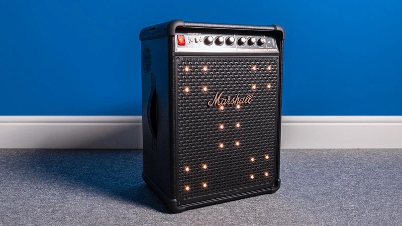 Loa Marshall Bromley 450 có bảng điều khiển trực quan, dễ sử dụng