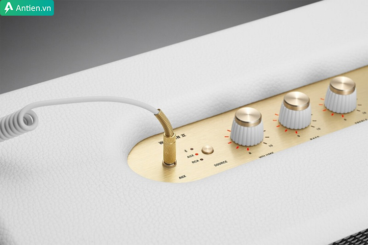 Woburn 2 mạ vàng các núm điều khiển thêm cao cấp và sang trọng hơn