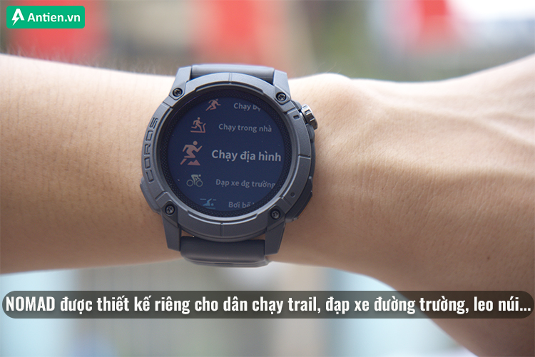 Nomad là đồng hồ bền bỉ cho dân khám phá, chạy đường trường