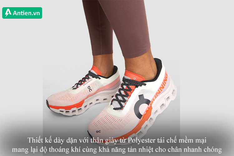 Thiết kế dày dặn nhưng vẫn đảm bảo độ mềm mại với vải Polyester