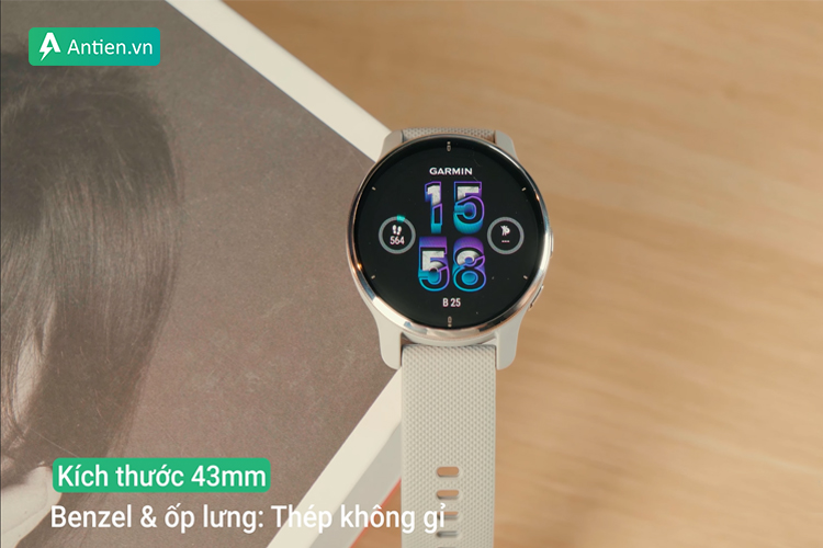 Venu 2 Plus sở hữu thiết kế đơn giản nhưng sang trọng