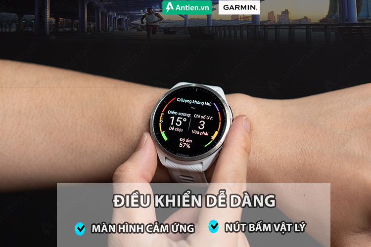 Điều hướng các tính năng dễ dàng qua nút bấm vật lý hoặc màn hình cảm ứng