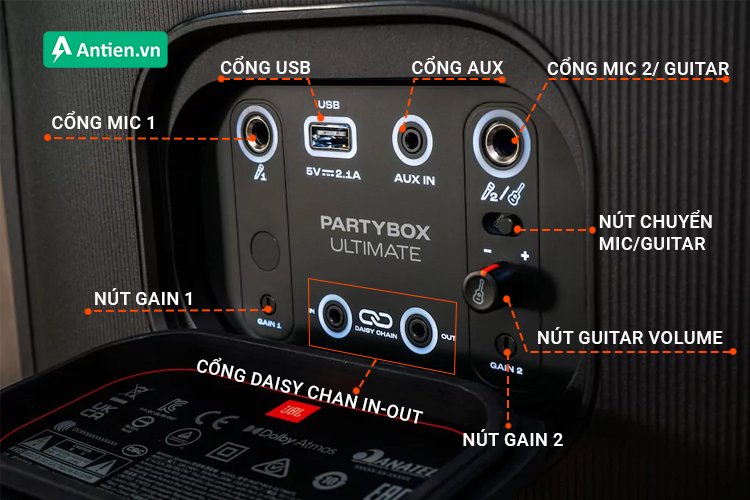 Partybox Ultimate trang bị đầy đủ cổng kết nối để bạn thỏa sức nghe nhạc, ca hát và biểu diễn