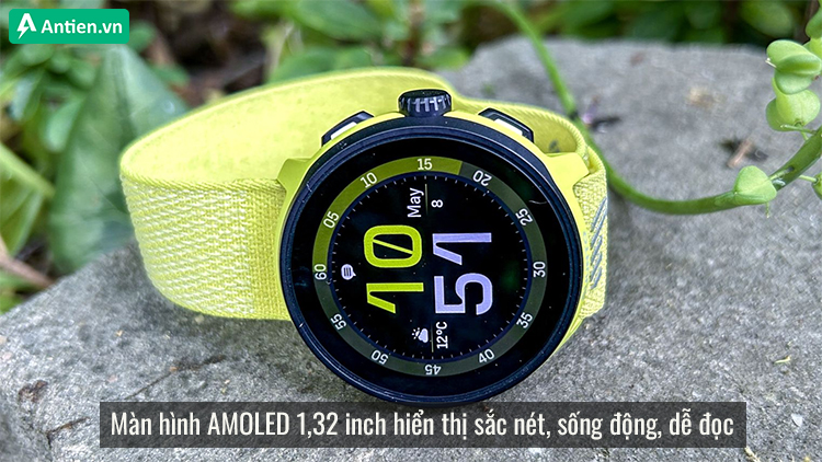 Theo dõi mọi thông tin rõ ràng với màn hình siêu sắc nét