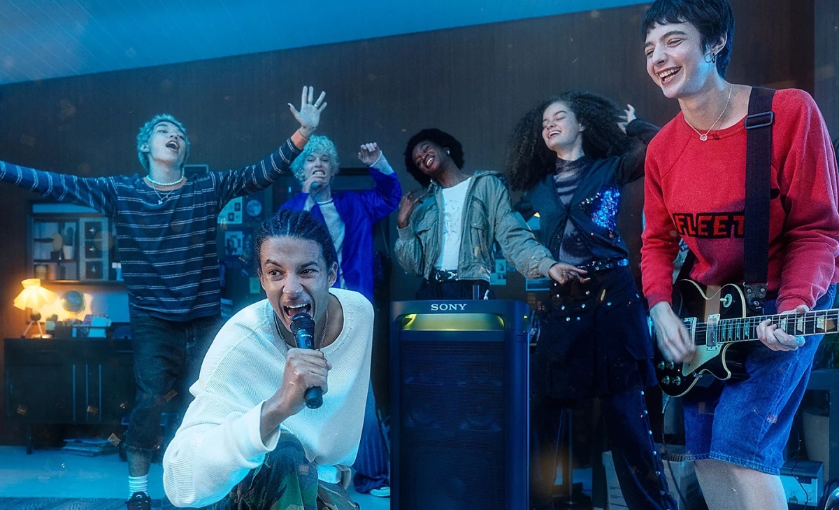 Cổng kết nối đa dạng của loa Sony ULT Tower 9AC hỗ trợ karaoke và nhạc cụ