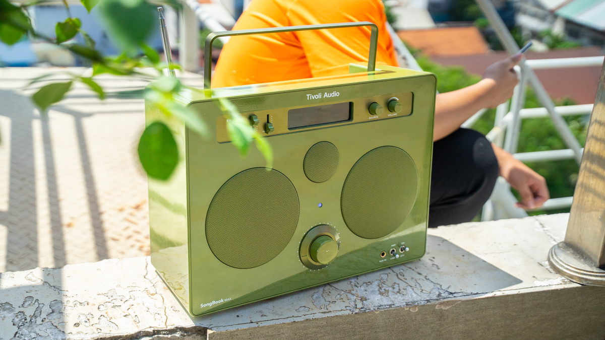 Mua Loa Tivoli Audio SongBook MAX chính hãng ở antien.vn