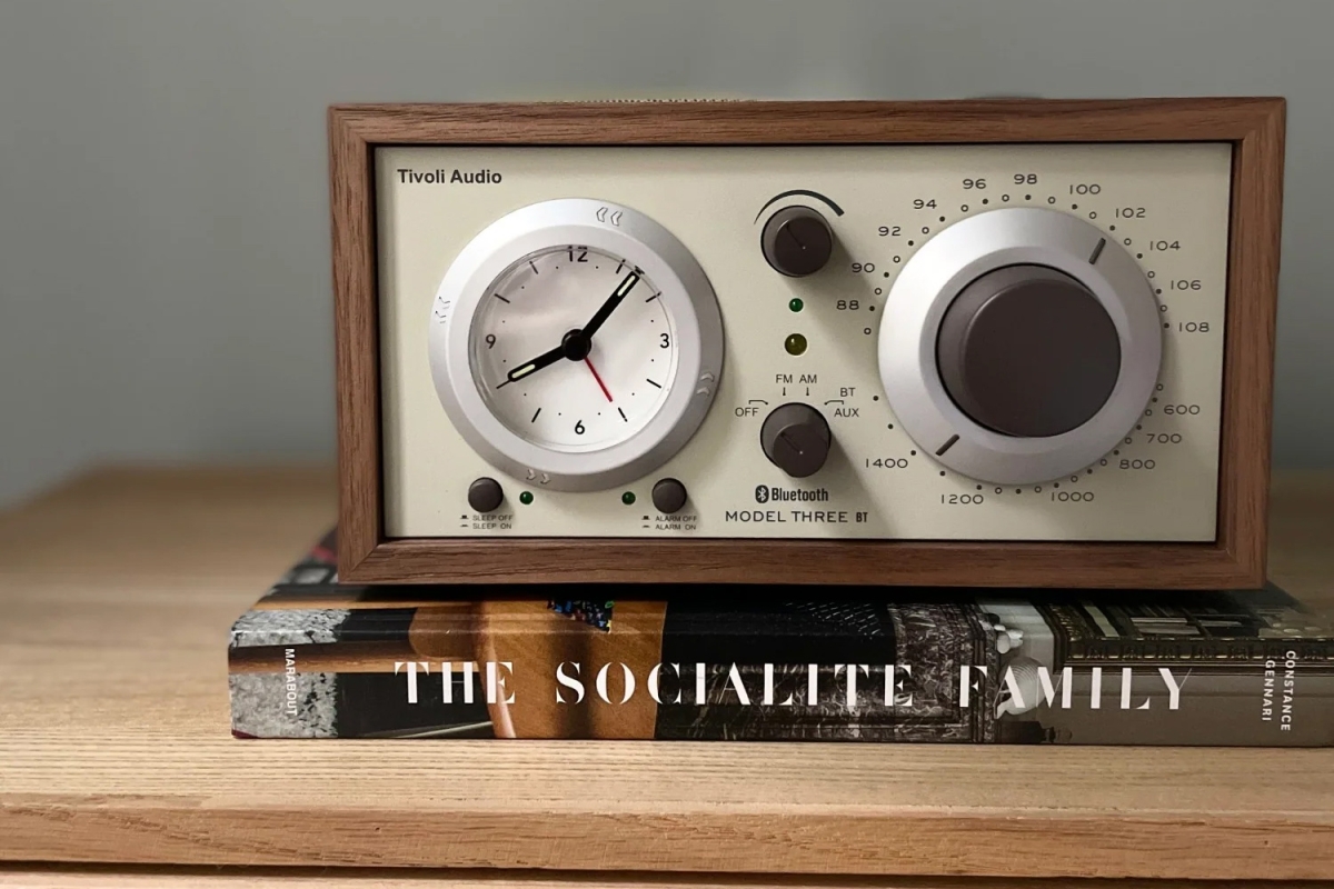 Mua loa bluetooth Tivoli Audio Model Three BT chính hãng ở Antien.vn