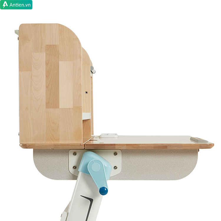 Bàn học TS120H sử dụng chất liệu gỗ bạch dương cao cấp