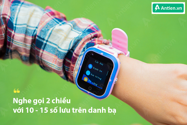 CT07s hỗ trợ nhắn tin, nghe gọi 2 chiều với 15 số được lưu sẵn trong danh bạ