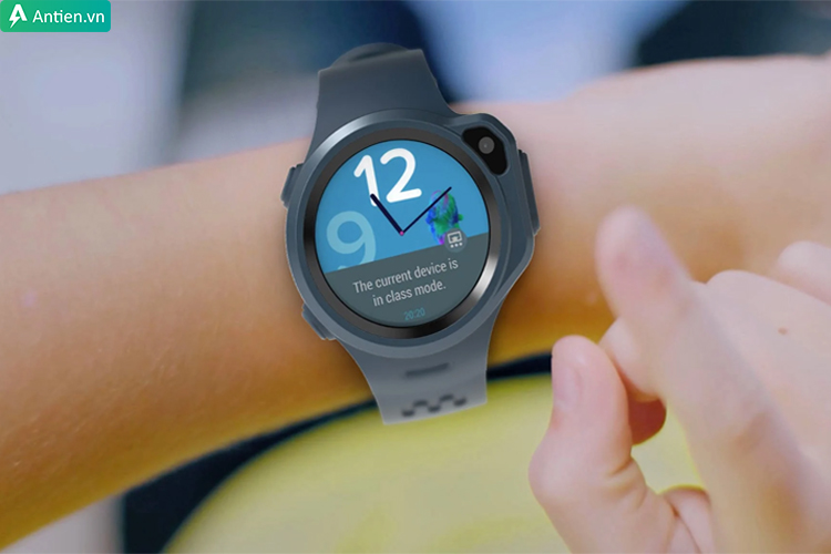 Chế độ lớp học trên đồng hồ GPS R1S giúp trẻ tập trung hơn 