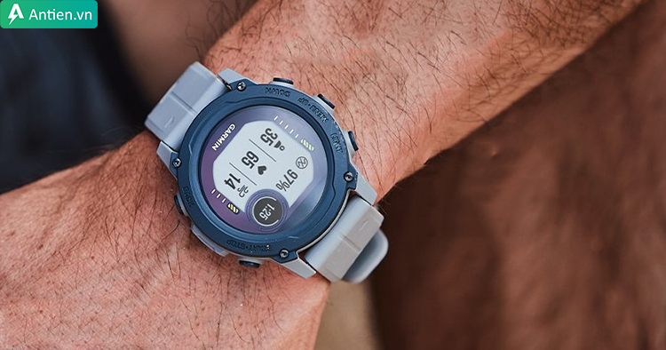 Đồng hồ lặn Garmin Descent G1 Solar theo dõi sức khỏe chi tiết ngay trên cổ tay