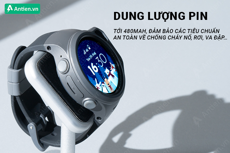 R1C cung cấp viên pin mạnh mẽ, đảm bảo các tiêu chuẩn an toàn về cháy nổ, va đập...