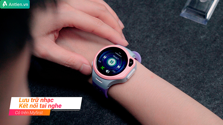 Thưởng thức âm nhạc ngay trên cổ tay với ĐHĐV R1S