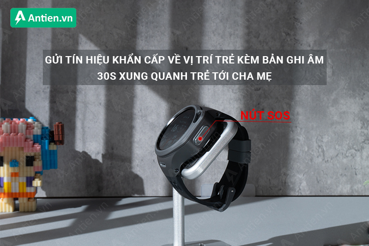 Nút bấm SOS giúp trẻ gửi tín hiệu khẩn cấp tới cha mẹ để trợ giúp kịp thời