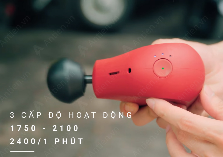 Súng massage Theragun Mini có thể tùy chỉnh tốc đô đấm