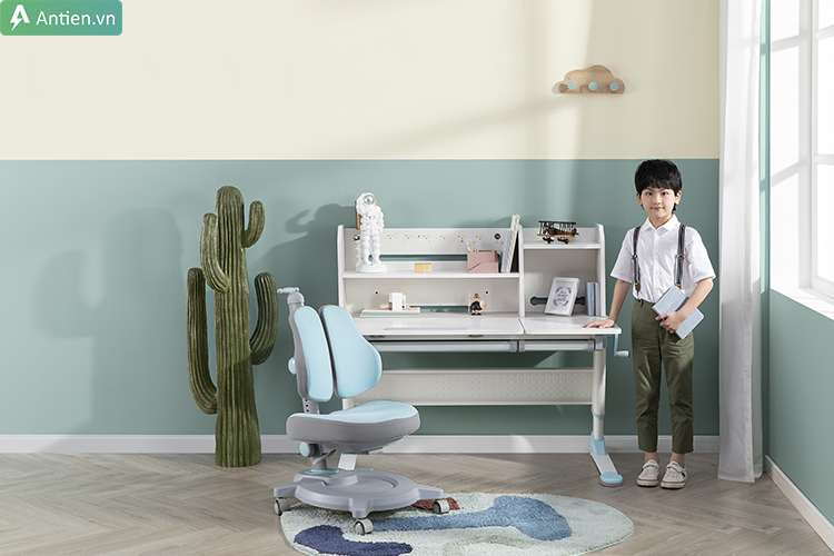 Bàn học thông mình 2M2KIDS sở hữu giá sách 2 tầng rộng lớn