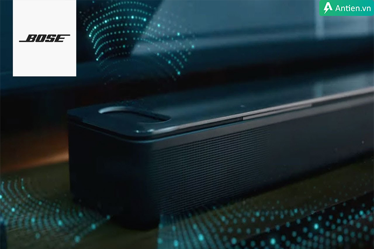 Bose Smart 900 trang bị 4 loa woofer Race-track chia đều 2 kênh