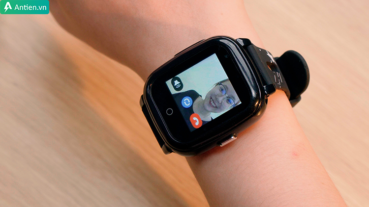 Trò chuyện trực tiếp với con ngay trên ĐHĐV