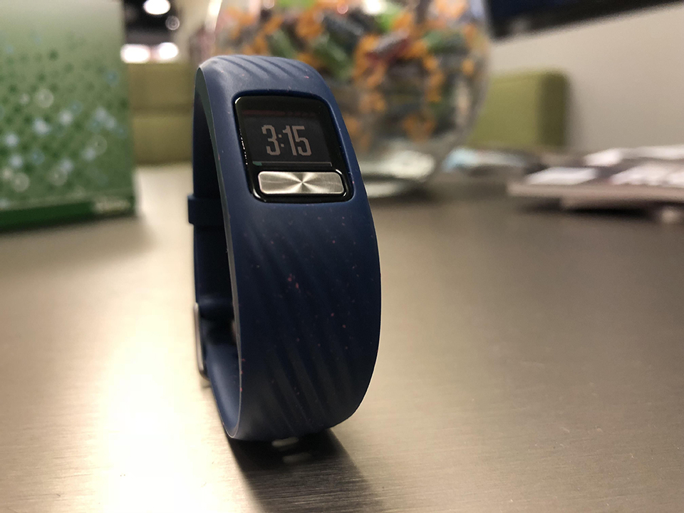 Dung lượng pin cực khủng lên đến 1 năm