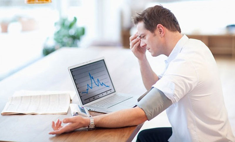 Đồng hồ thông minh smartwatch có đo được huyết áp không?