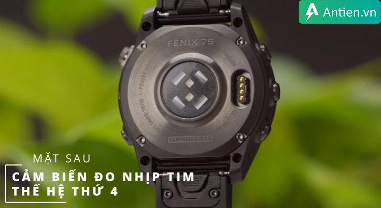 Mặt sau của đồng hồ Garmin Fenix 7S - Sapphire Solar