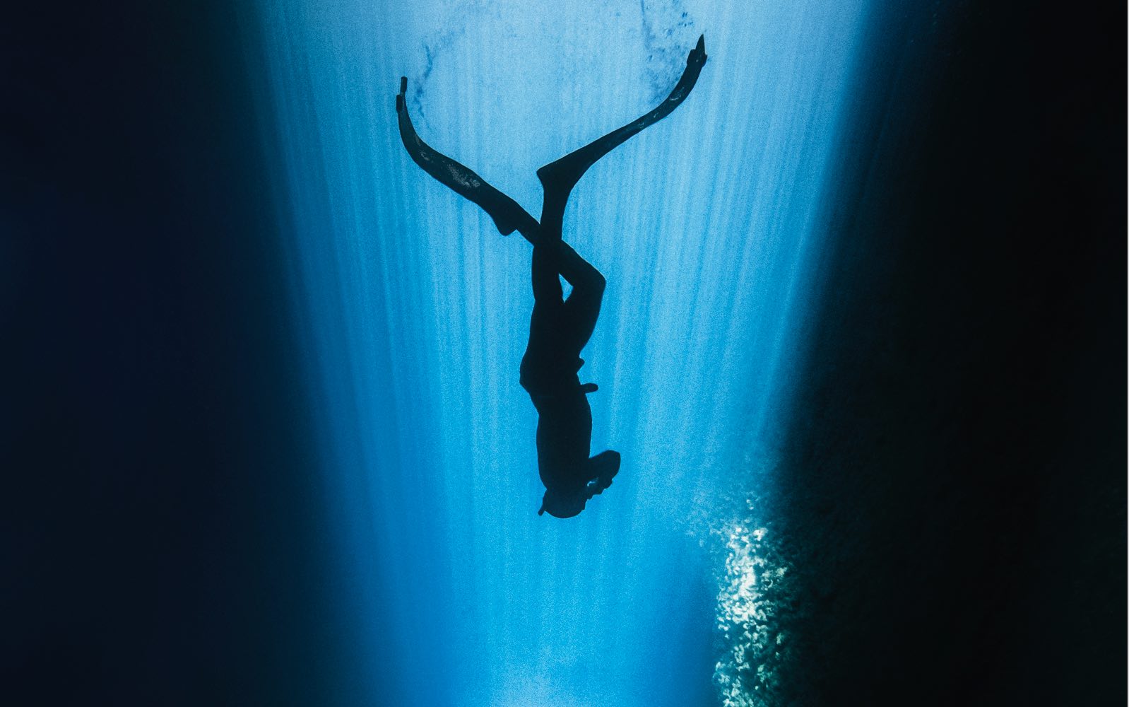 GoPro Hero 7 Silver chống nước với độ sâu 10m