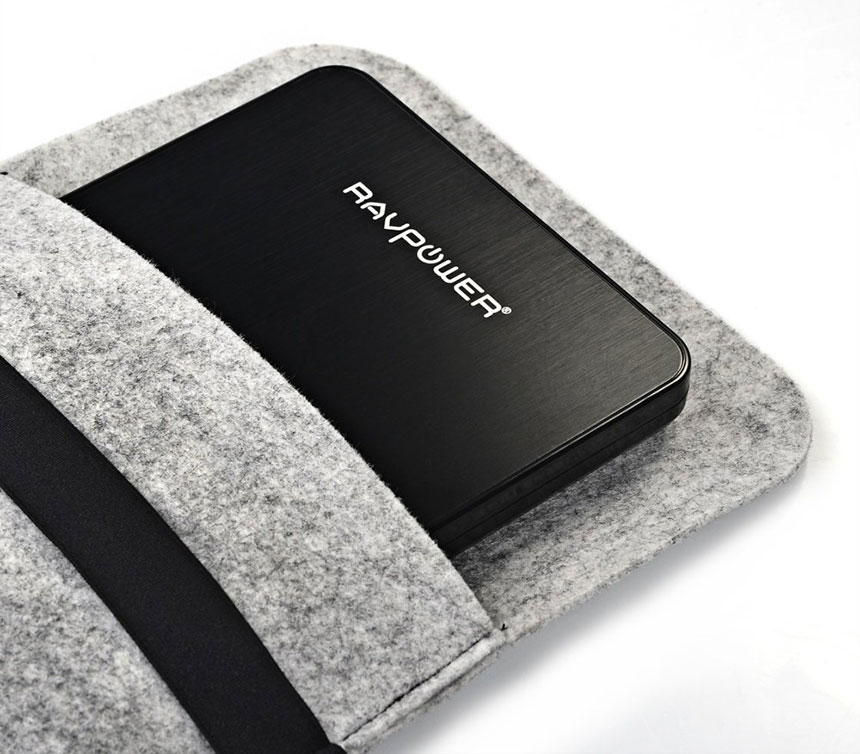 pin-du-phong-cho-laptop-ravpower-23000mah-tang-tui-chong-soc