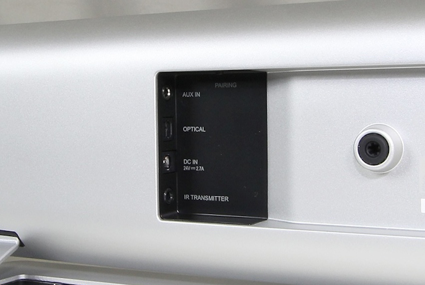 Các kết nối trên loa soundbar