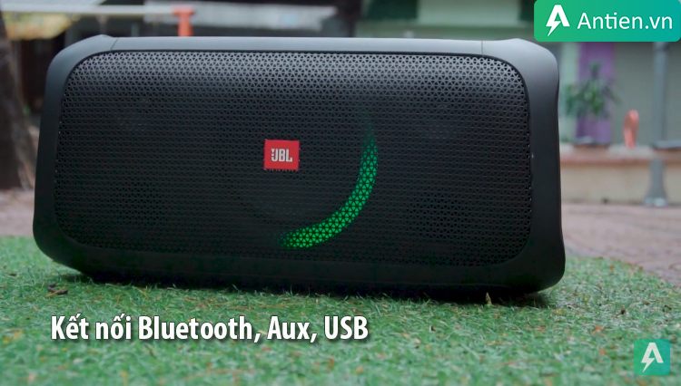 Loa không dây JBL Partybox On-the-go kết nối mọi thiết bị