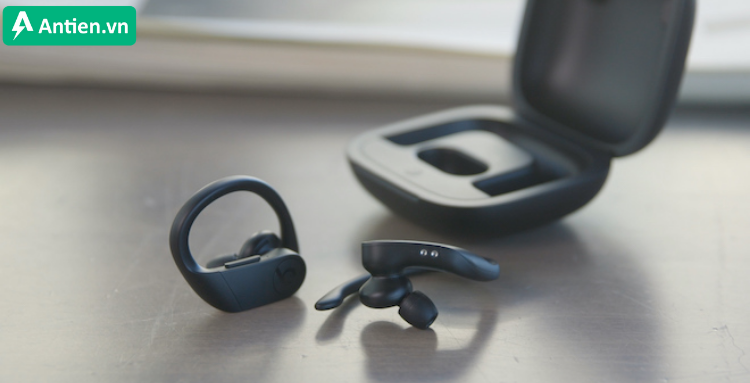 Housing của PowerBeat Pro nhỏ gọn, mang lại cảm giác thoải mái