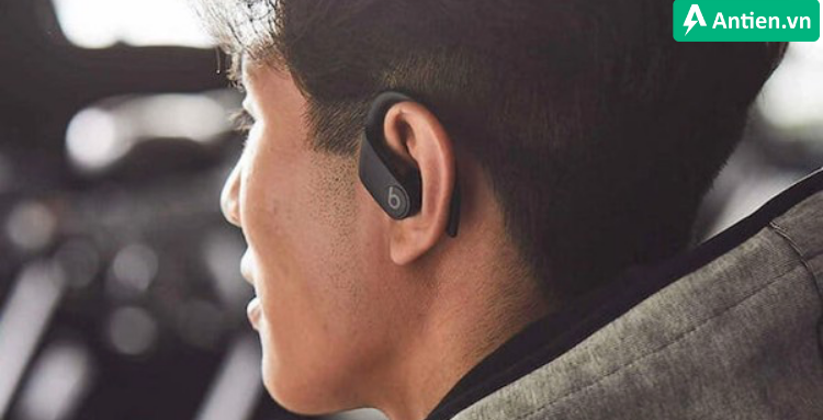 Tai nghe Bluetooth PowerBeat Pro có thiết kế chuyên dụng cho dân thể thao