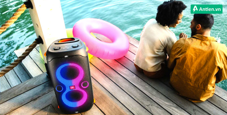 JBL Party Box 110 được trang bị công nghệ chống nước IPX4