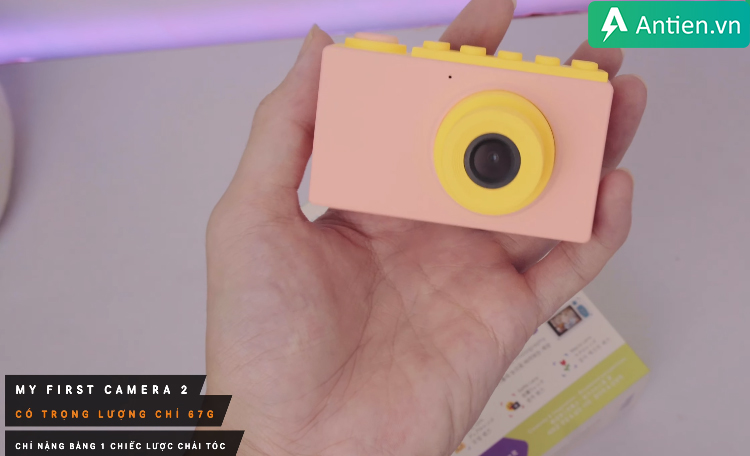 myFirst Camera 2 thiết kế nhỏ gọn