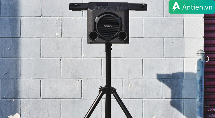 Sony GTK-PG10 có thể cắm chân Tripod