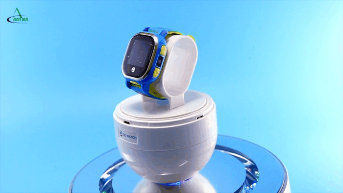 Đồng hồ định vị trẻ em PQ708 thiết kế độc đáo