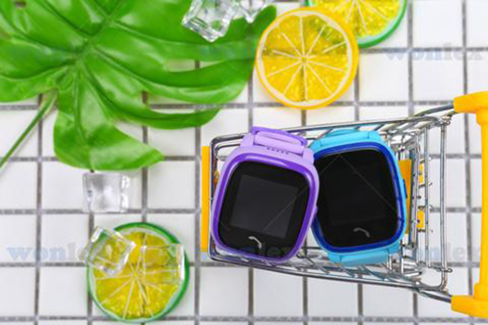 Đồng hồ định vị GW400S hỗ trợ toàn toàn cho bé