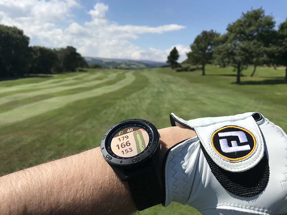 Hỗ trợ chơi golf chuyên nghiệp Garmin S60