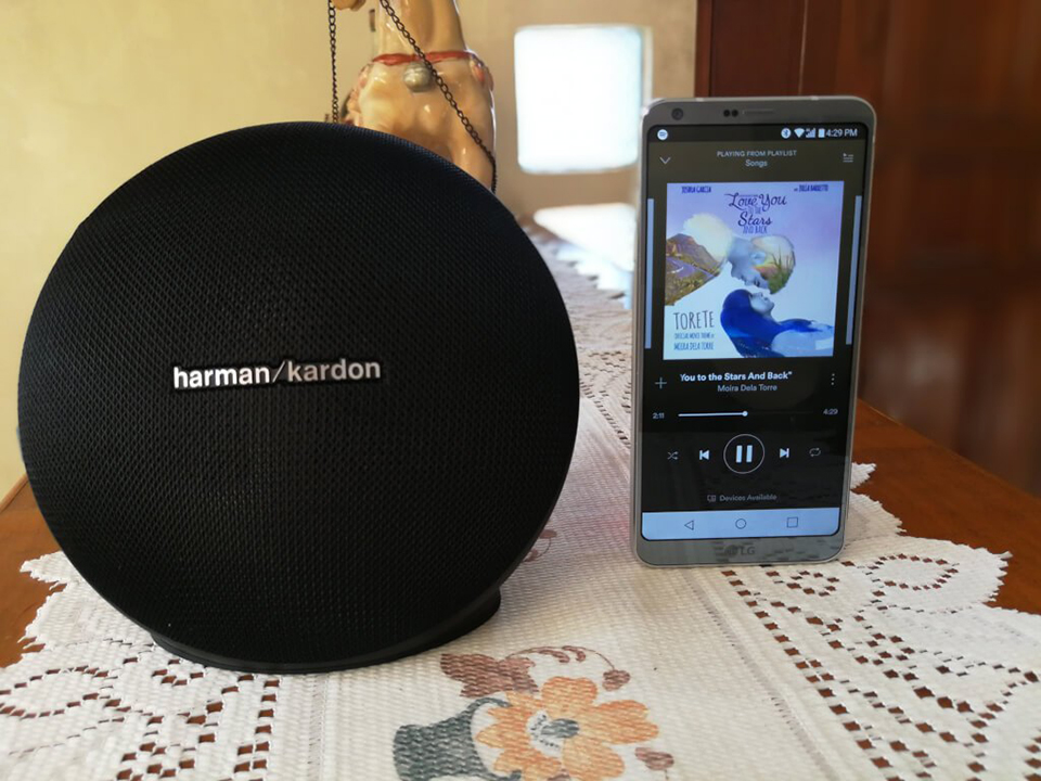 Tích hợp mic đàm thoại rảnh tay