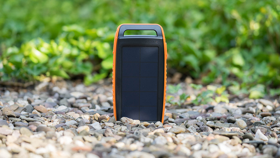 Pin dự phòng năng lượng mặt trời RAvpower